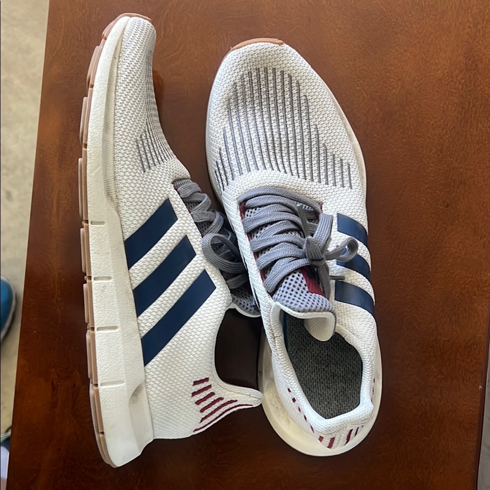 Adidas Swift run